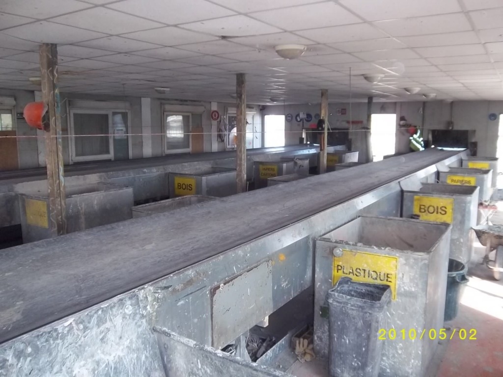 Table de tri déchets de chantier